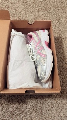 ASICS Gel 1130 Men s Low Top Mesh Lace-Up Athletic Sneakers White/Pink/Silver