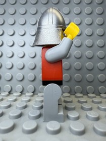 Lego Castle Kingdoms Lion Knight Minifigure 10223 Open Grin + shield And Weapon