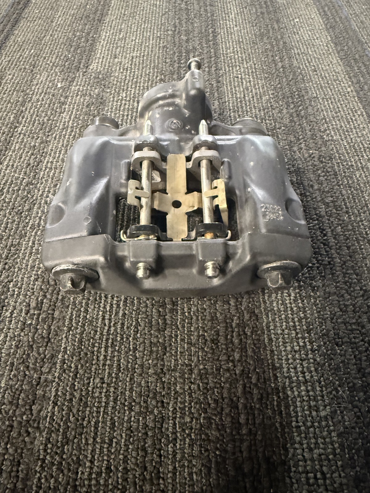 2018 MCLAREN 720S Caliper Left Lh Rear E-brake *NO MOTOR* 22c3660500 *WITH PADS*