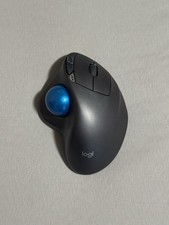Logitech M570 Wireless Trackball Mouse Ergono...