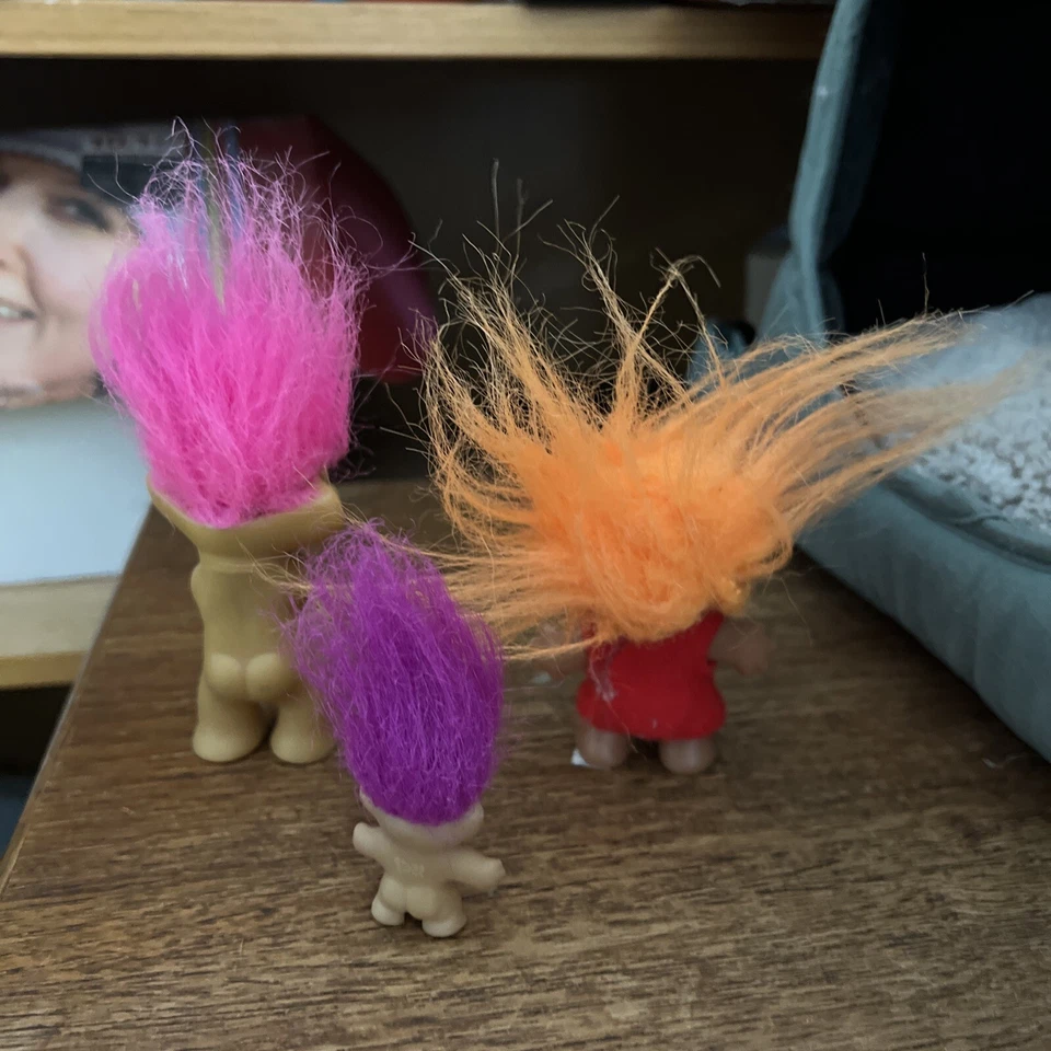 (4] Muñeca Russ Troll de 3-1/2" manos cerradas con pendiente adicional para usar Foto 4 de 4