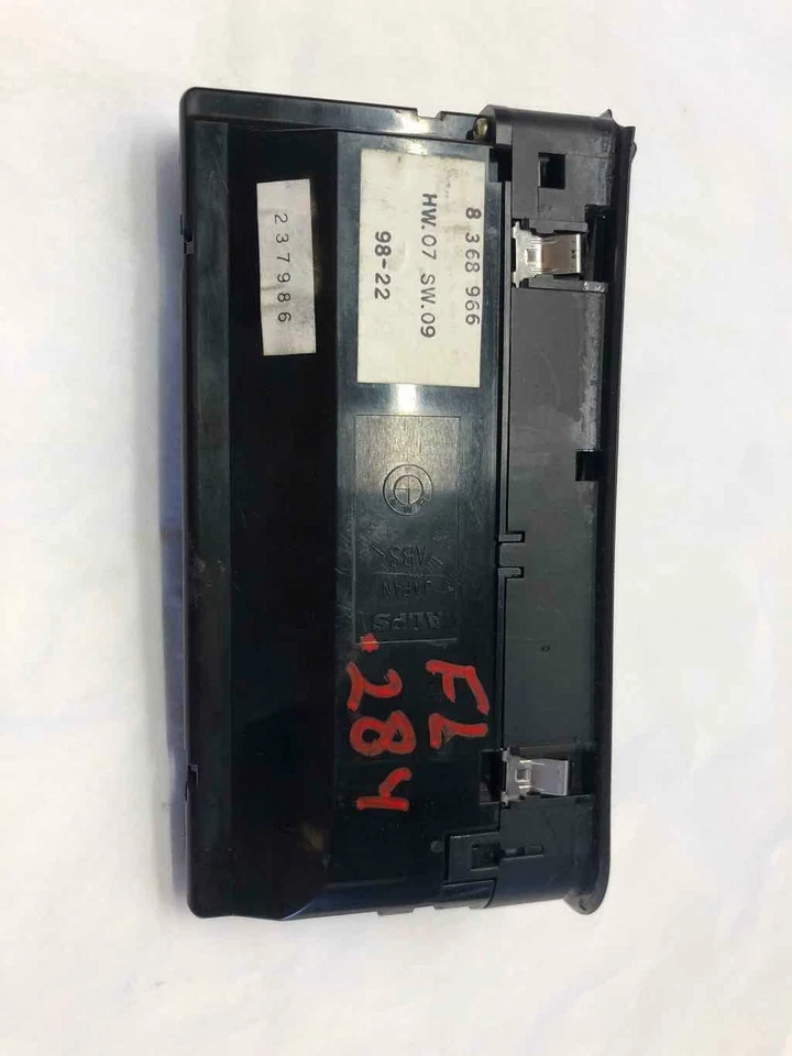 1998 宝马 528I 轿车主车窗开关前左驾驶员侧 LH P/N 8368966 M — 第 3/4 张图片