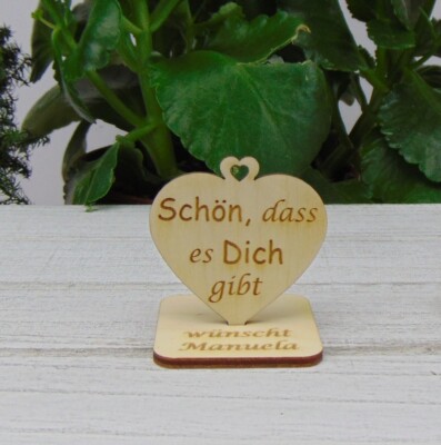 Graviert stehende Herzen Personalisiert '' mit Fuß '' Schön, dass es Dich gibt ''