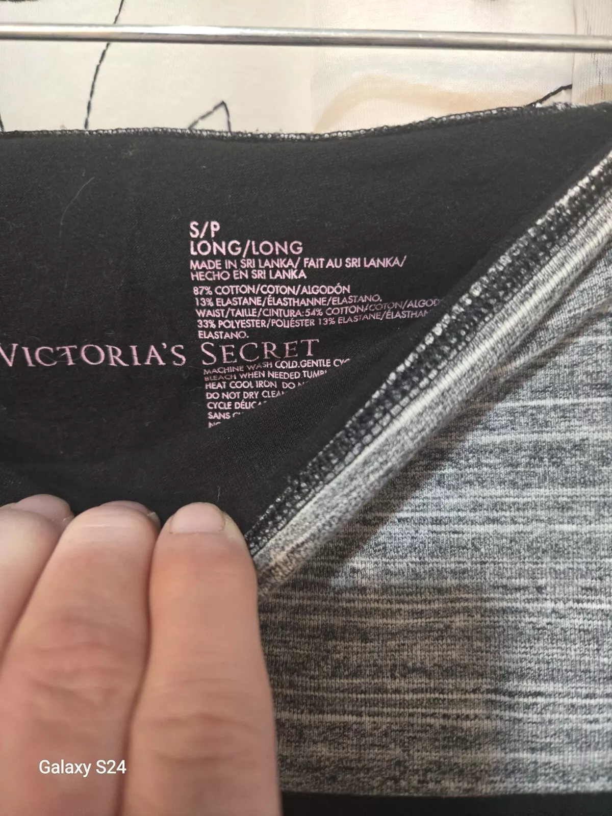 victoria-secret-vs vintage foldover yoga flare glitter wings pants