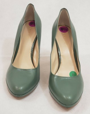 nine west green heels