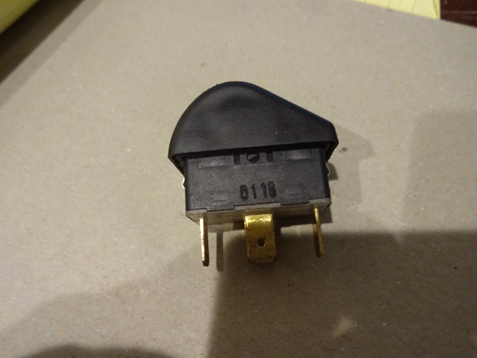 Ferrari 360 Modena,430 Coupe, 575 - Rear Window Defrost Switch - P/N 180734