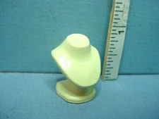 Miniature Jewelry Display Bust #IM65116 Cream Handley House 1/12 Sc
