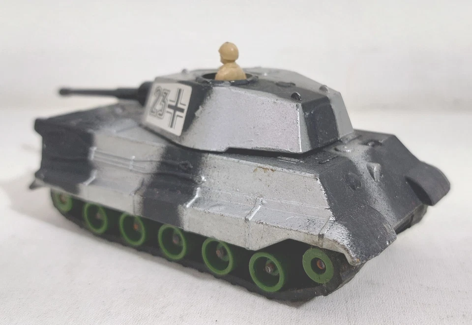 04609 Carro Armato MATCHBOX - K-104 King Tiger - 1974 - Immagine 3 di 4