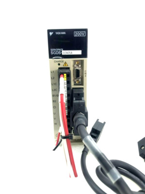 YASKAWA SGDS-02A05A AC SERVO DRIVER 200W 200V (JAPAN)