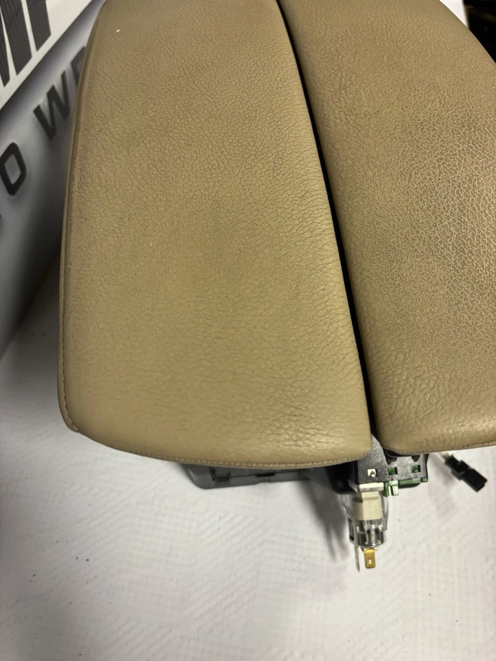 BMW X5 X6 E70 2007-2013 consola central delantera reposabrazos almacenamiento beige tostado 9115082 Foto 3 de 4