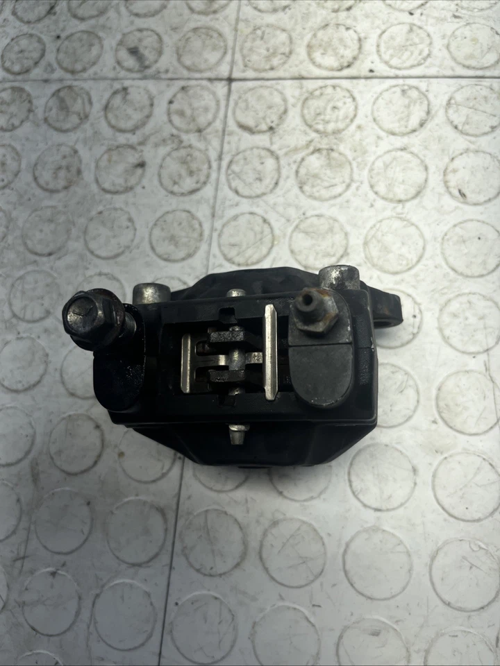 Pinça de freio traseira Ducati 900SS 750SS Brembo fabricante de equipamento original - Imagem 4 de 4