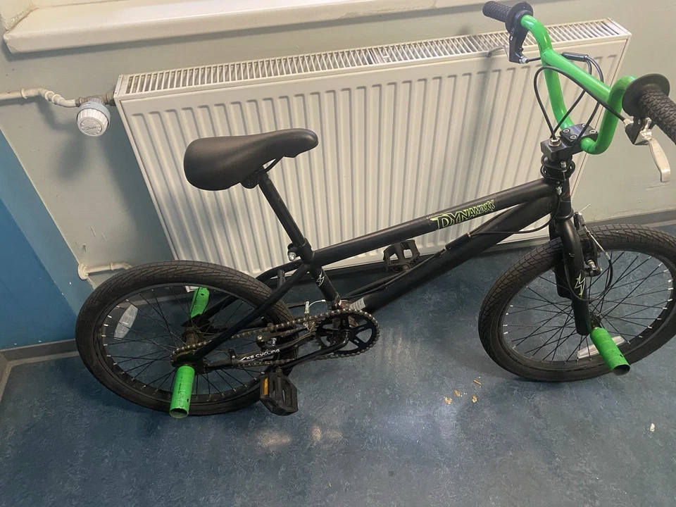 Stylisches BMX-Rad in gutem Zustand – Perfekt für Tricks & Fahrspaß!