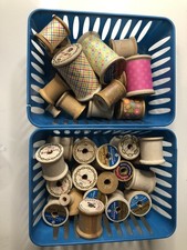 Vintage Wooden Sewing Spools Coats  Clark Crafts