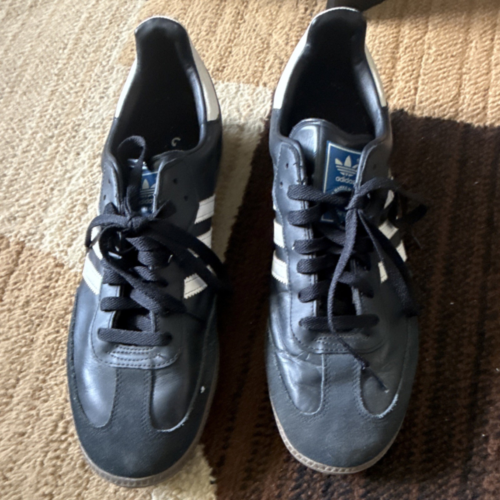 adidas Samba Men's Black White Low Top Lace Up Sneaker Soccer Classic