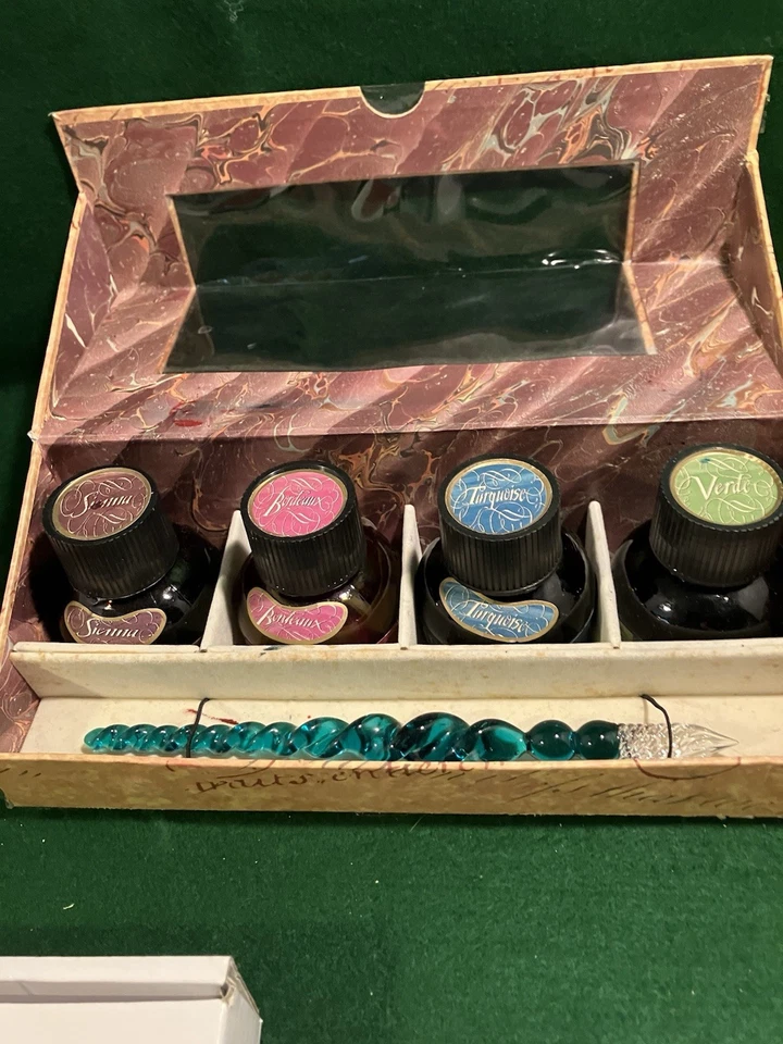 Vintage Authentic Models Palette for Pens Glass Pens & Ink Set MG085 New In Box - Image 2 of 4
