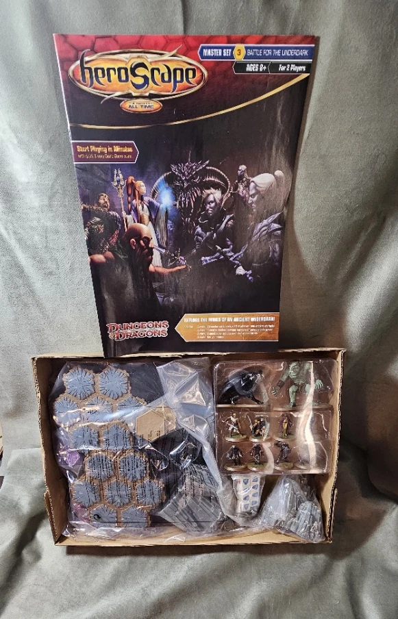 HeroScape Master Set 3 D&D Battle for the Underdark Game *RARO NUEVO Caja Abierta Foto 3 de 4