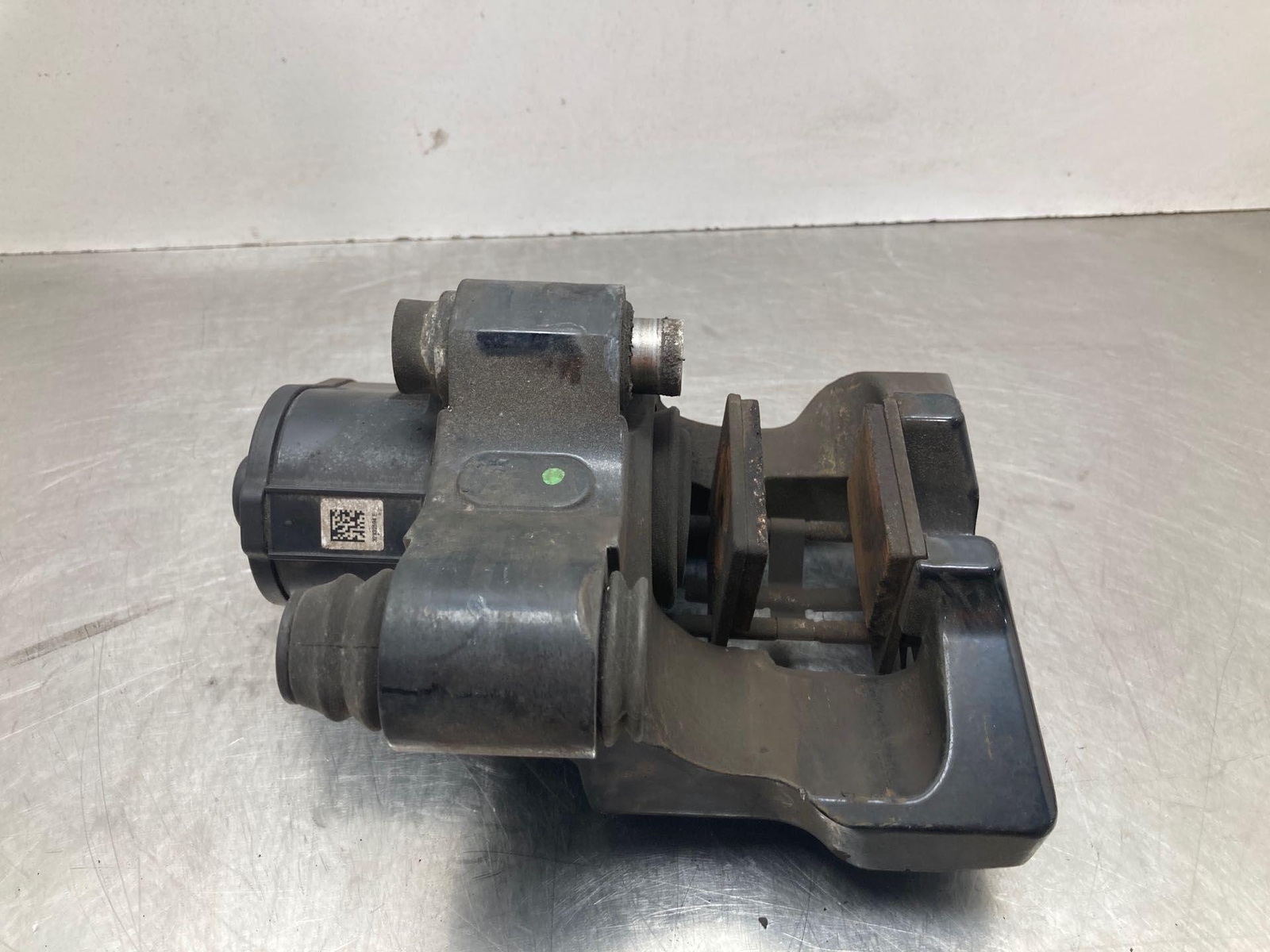 10 Aston Martin Rapide Rear Right Passengers Emergency Brake Caliper AD432K327BA