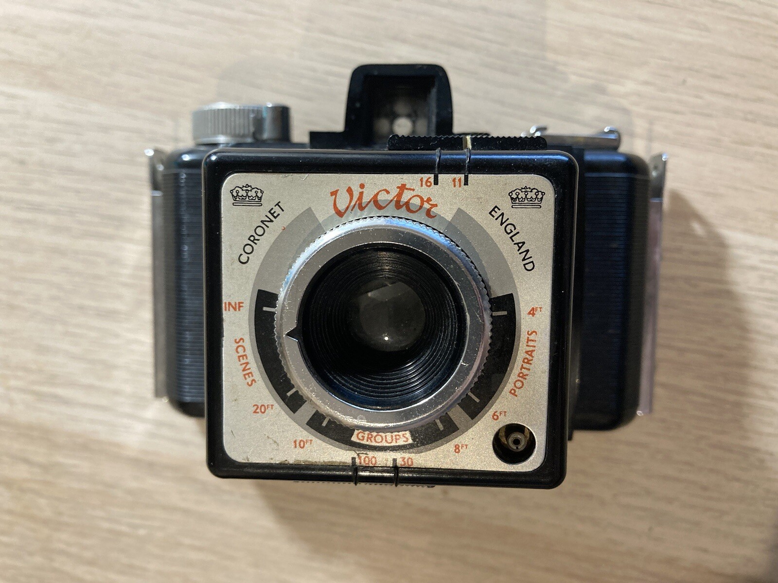 Coronet Victor Camera • Untested • Great Condition