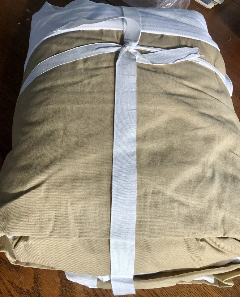 "Sofá Pottery Barn York brazo inclinado 60,5"" con funda de cojín de banco, sarga blanca" Foto 3 de 4