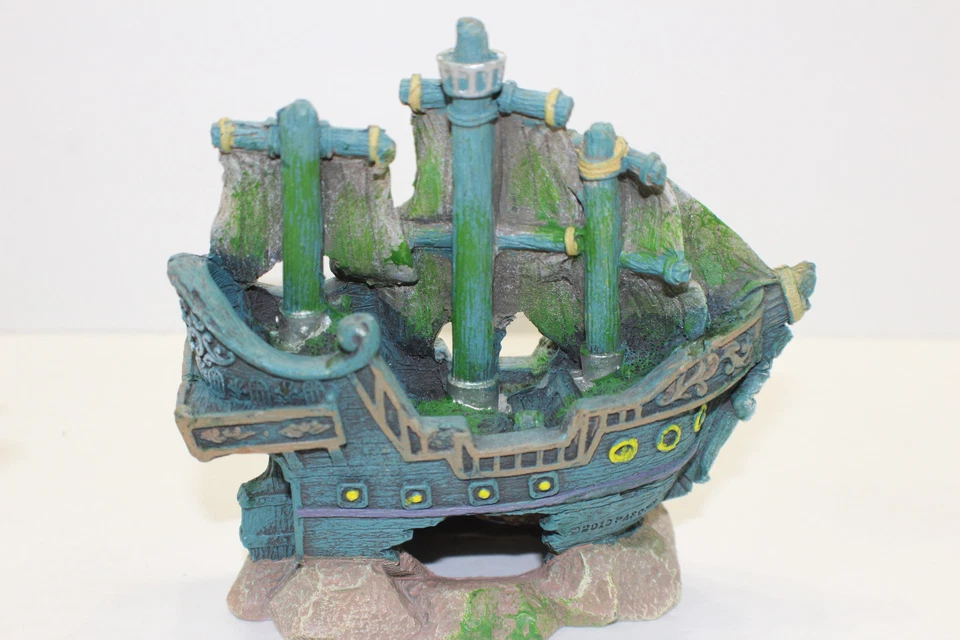 Decoração de naufrágio de aquário afundado 6 x 6 x 2,5 decoração barco e placa navio caverna - Imagem 3 de 4