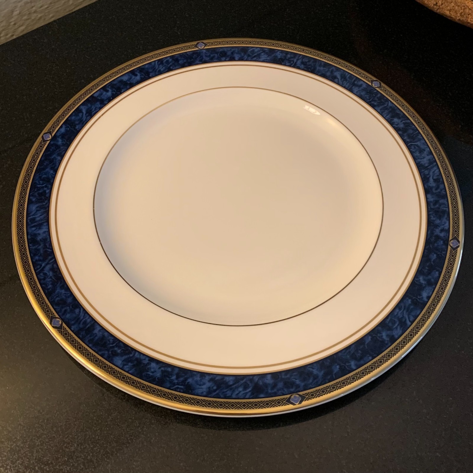 Picture 2 of 10