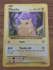 Pikachu 35/108 Evolutions Pokemon Common