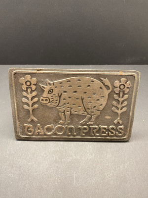 Taylor & NG Bacon Burger Press 1990 Cast Iron Great For On Blackstone Griddle