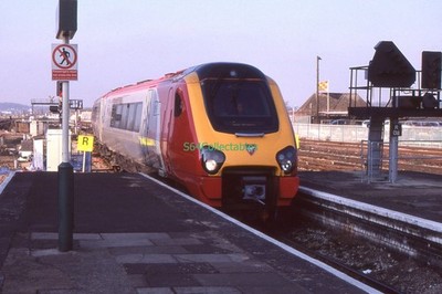 S73 Kleinbilddia Class 221 221143 Lesen um 2003