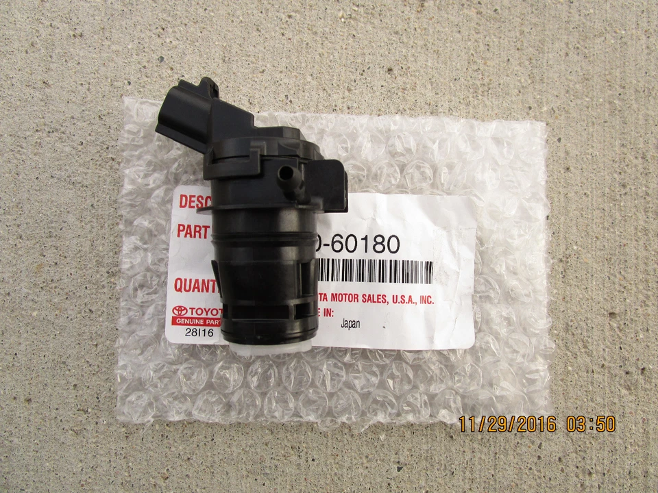 08 - 14 SCION XD REAR WINDSHIELD WASHER FLUID MOTOR PUMP BRAND NEW - Image 4 of 4
