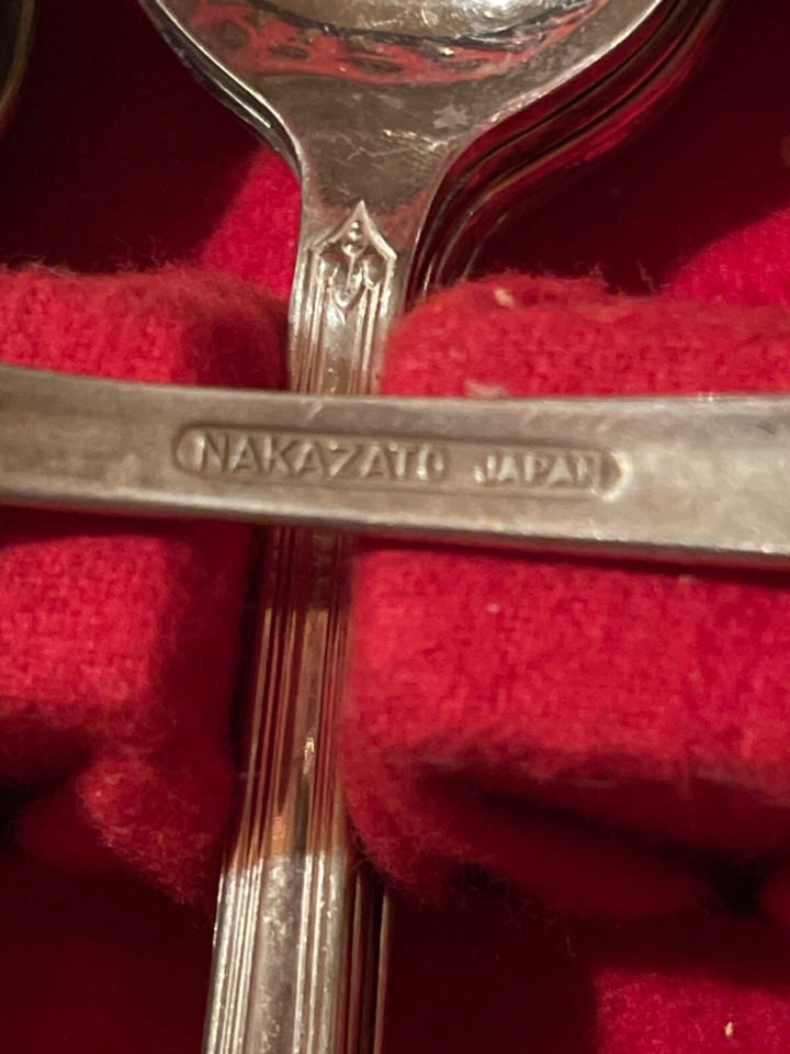 Wm rogers, Knickerbocker's, Wallace Brothers ,Fashion, New England