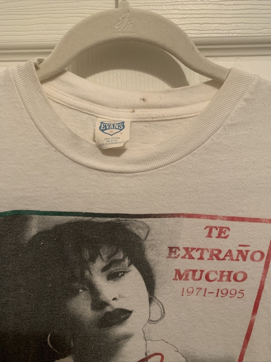 Vintage Selena T Shirt Medium Te Extrano Mucho 1971-1995 Vintage Selena T Shirt Medium Te Extrano Mucho 1971-1995