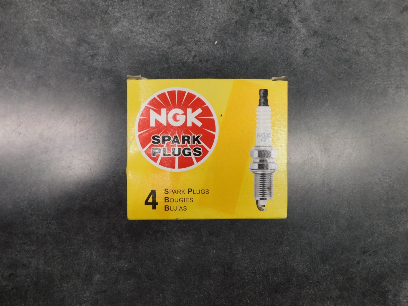 NGK Spark Plug BPR6ES 4 Pack    2330