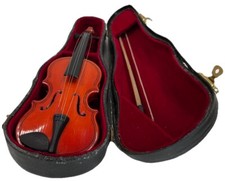 8  Miniature Violin with Bow  Fitted Lined Case  Flip Close w/Handle
