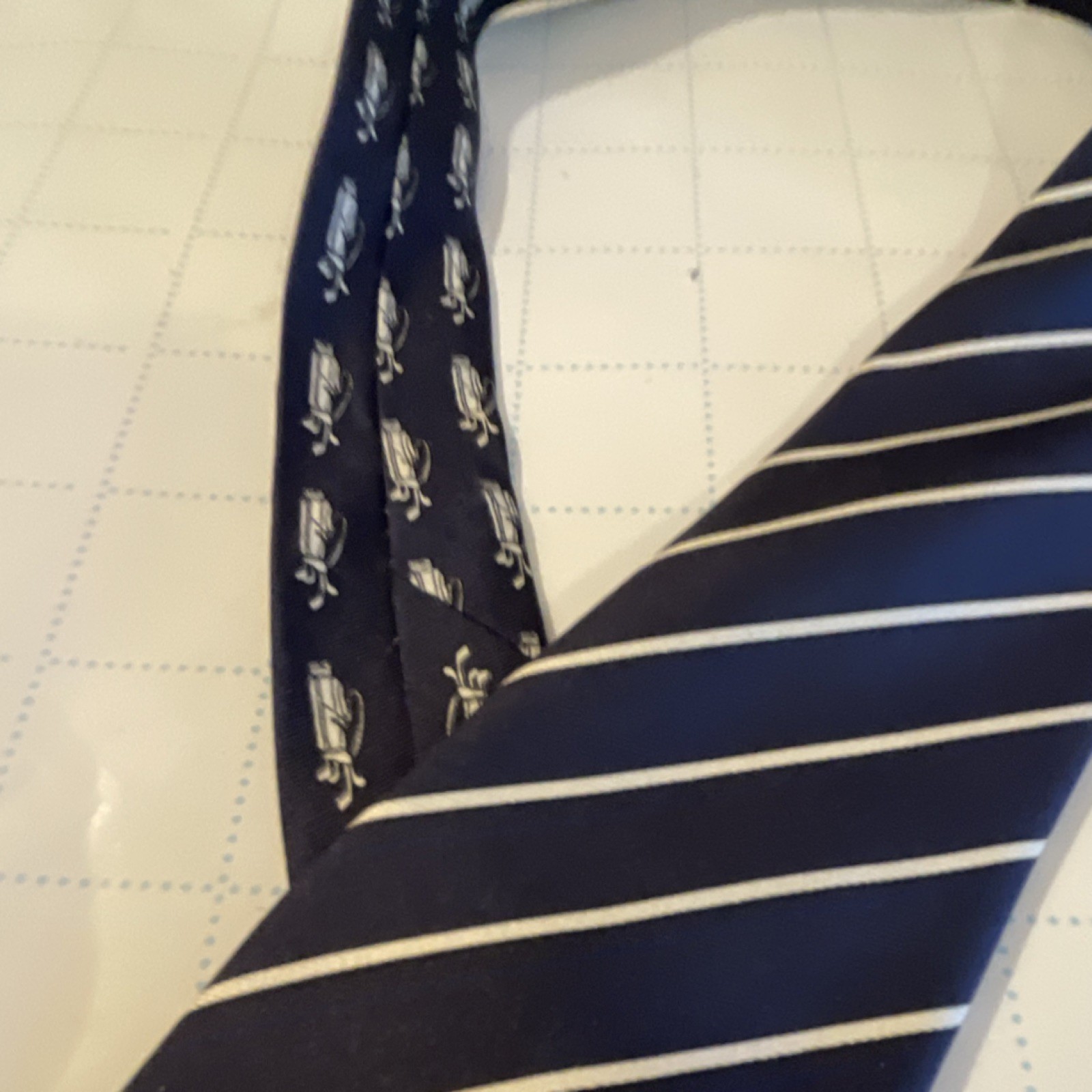 Tommy Hilfiger Men's Navy White Striped Silk Tie Golf Designer thumbnail 5