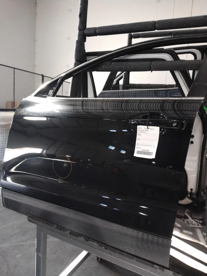 Used Front Left Door Assembly Front fits: 2018 Nissan Rogue sport electric Front - Изображение 2 из 4