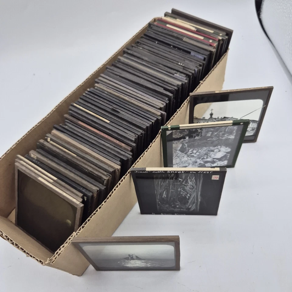 Antiguo juego de diapositivas de vidrio de linterna mágica victoriana de 77 temas mixtos Foto 2 de 4