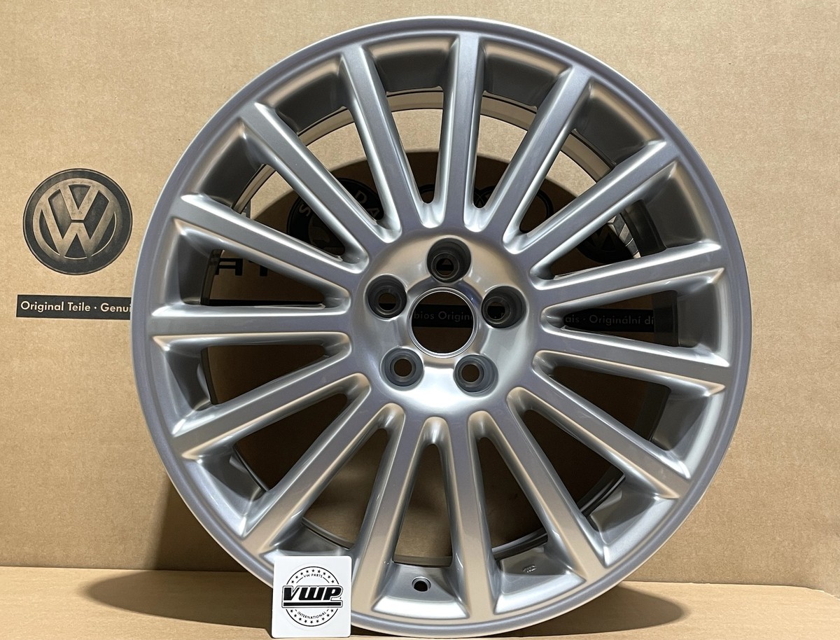 VW Golf MK4 R32 18