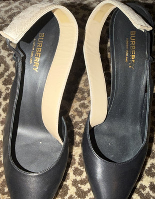 Burberry Black Beige Leather Ankle Strap Pointed Toe Stiletto Pumps Women
