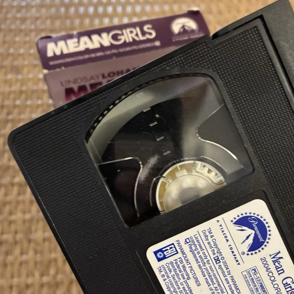 Mean Girls VHS Tape 2004 Late Release Lindsay Lohan Tina Fey Paramount Comedy - Image 4 of 4