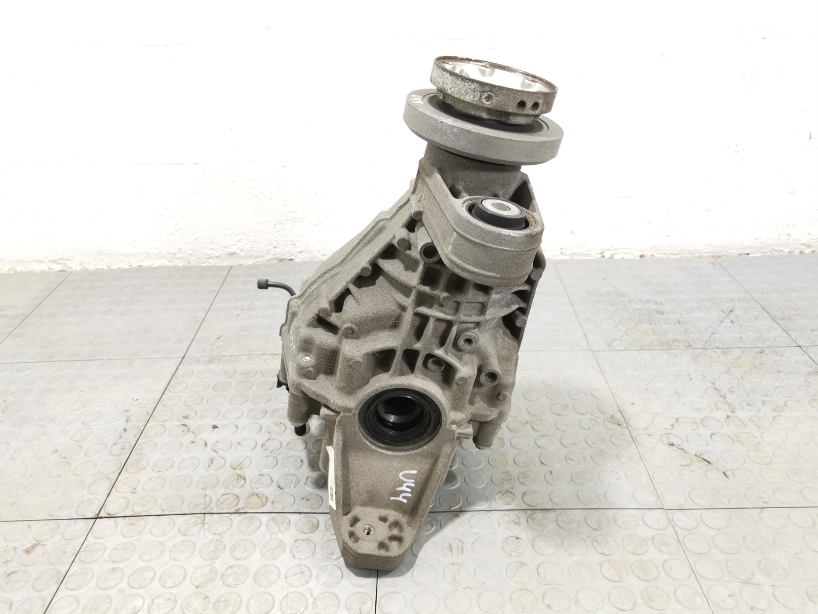 Maserati Levante S AWD 2017 Rear Differential Diff Axle Carrier 2.80 670037685