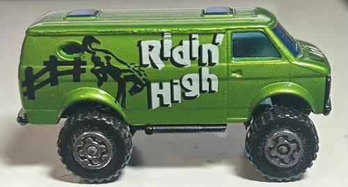 Matchbox Lesney 4x4 Dark Green Chevy Van