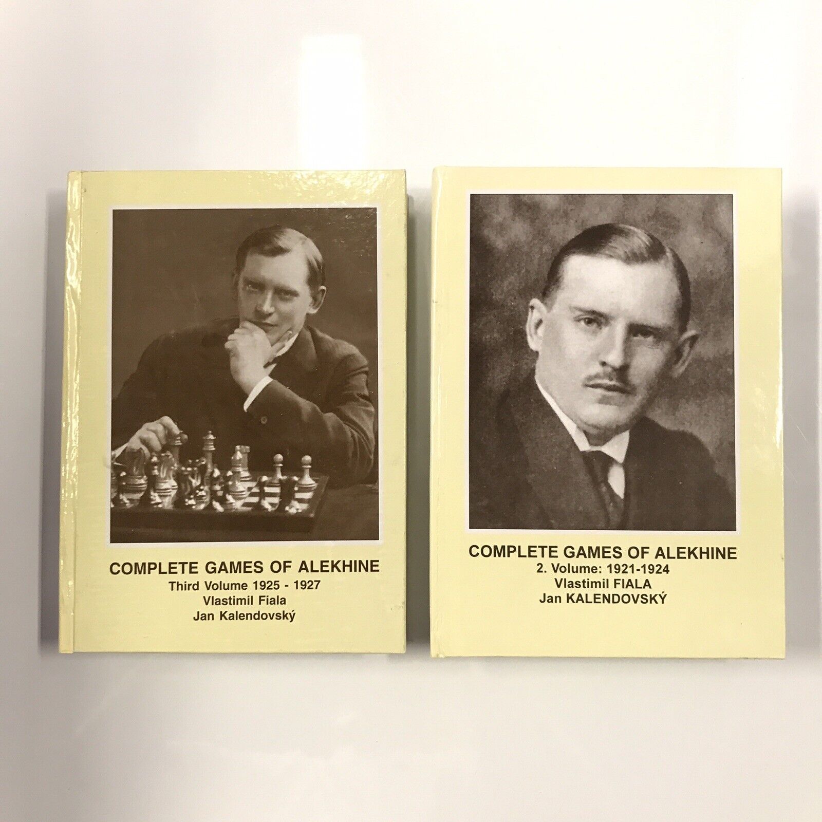 Complete Games of Alekhine, Vol. 2