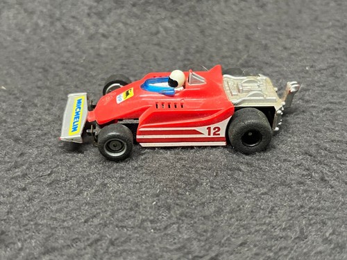 Chasis Tyco Ferrari Agip #12 F1 Michelin Ho Slot Car Magnum 440 funciona limpio - Imagen 3 de 5