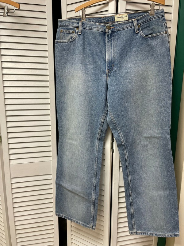 NWOT Eddie Bauer women sz 18 blue stone wash jeans