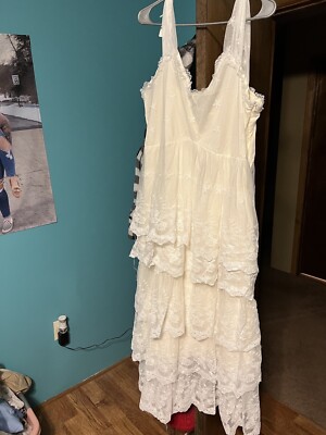 chinese dress ladies Hattie Dress in White Lace – Ivy City Co main image 0