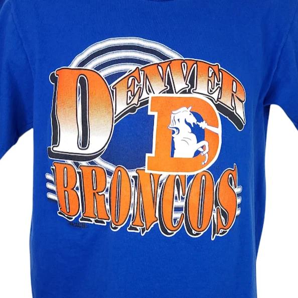 Denver Broncos T Shirt Vintage 90s NFL Football Made In USA Size