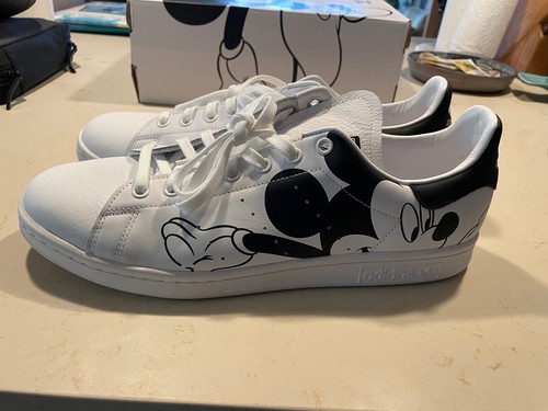 stan smith mickey