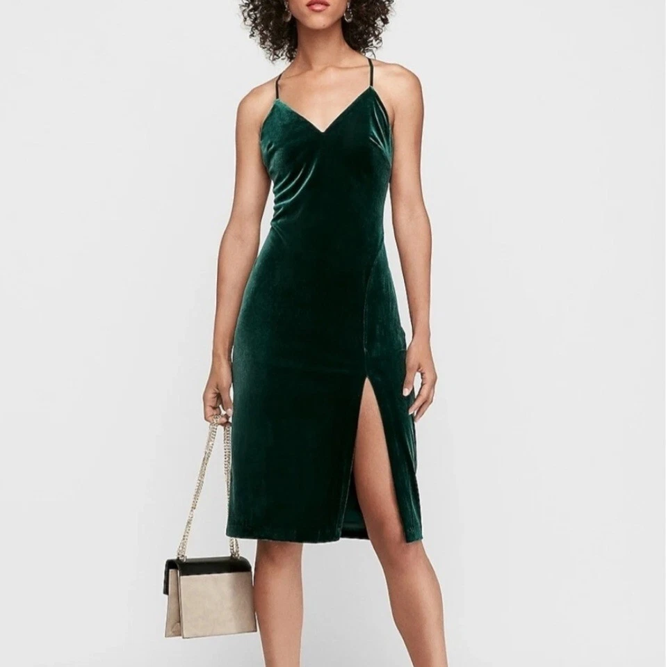 Green velvet spaghetti outlet strap dress