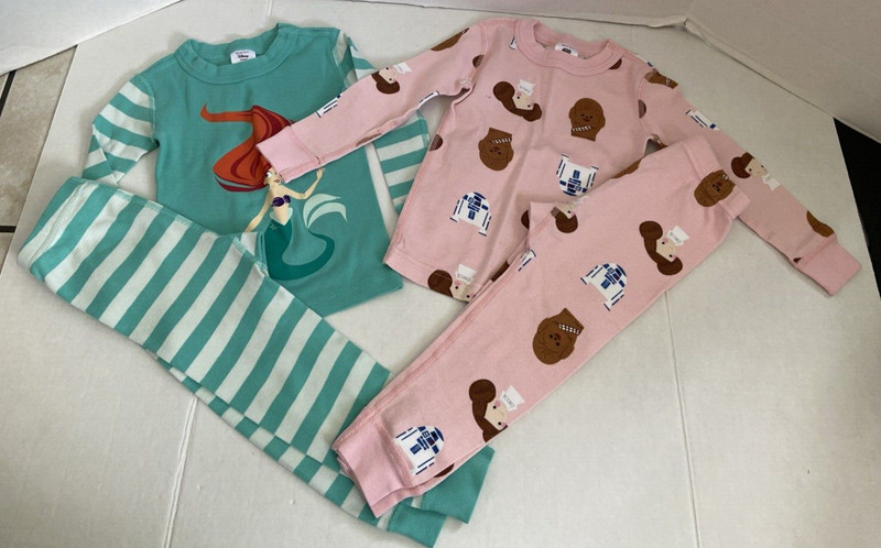 2 Pairs Little Girl's Hanna Andersson Pajamas Size 90 US 3T PLEASE READ
