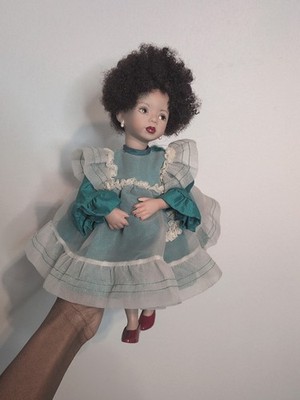 Costumize Porzellan gegerbte Puppe/ schwarze Porzellanpuppe/ braune Haut Porzellanpuppe